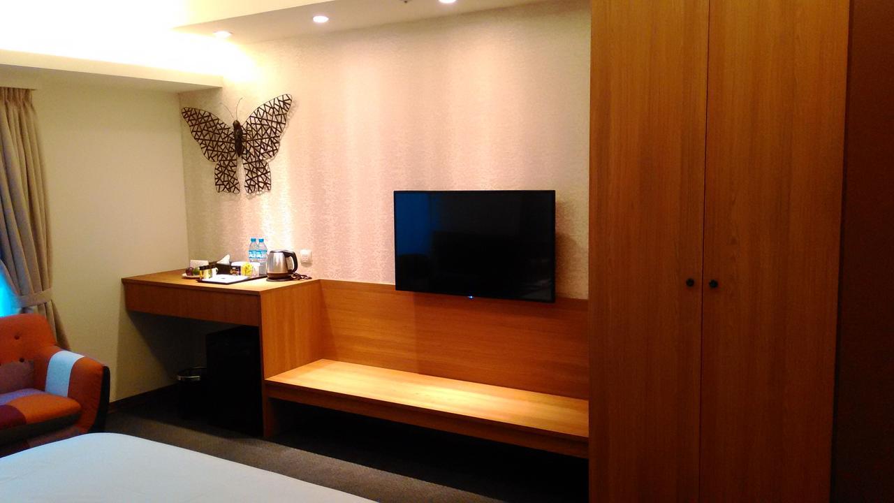 Walker Hotel. Ximen Taipei Exterior photo
